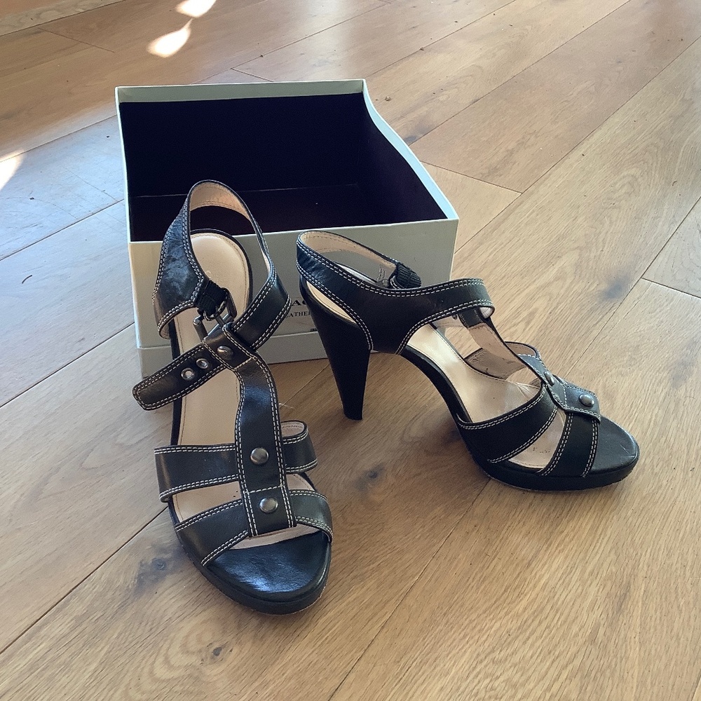 Coach Black Sandals - Great Preloved COndition! Size 8
